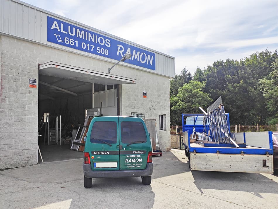 Carpintería de aluminio y PVC en Coles